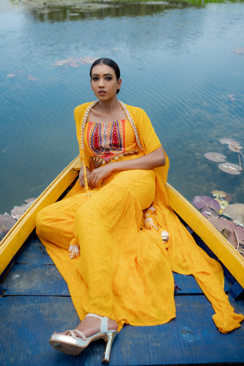 Georgette Gharara Set with Top and Cape - Image 2