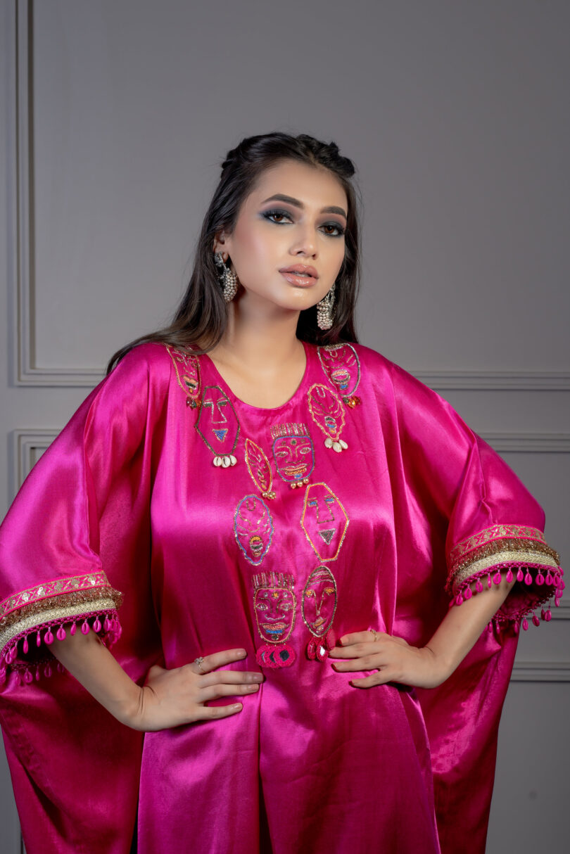 Kaftan set with bottoms - Image 4