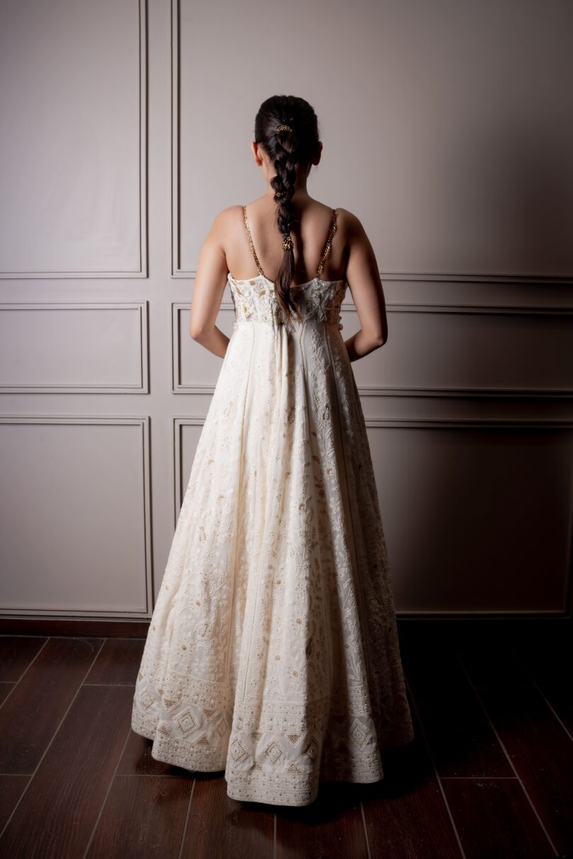 White Lucknowi chikankari - Image 2
